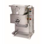 velika mašina za mlevenje mesa