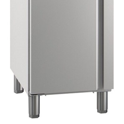 uski vertikalni frizider zamrzivač